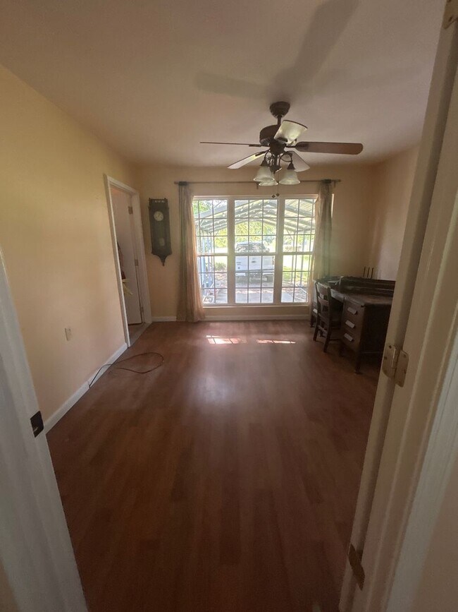 Building Photo - 3 bedroom/2 bath rental home on Ashmore Barden Rd - Lincolnton, GA - $1800/month - price includes...