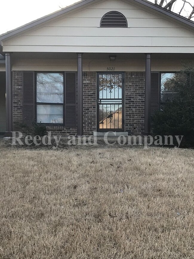 Building Photo - 5021 Appleville St