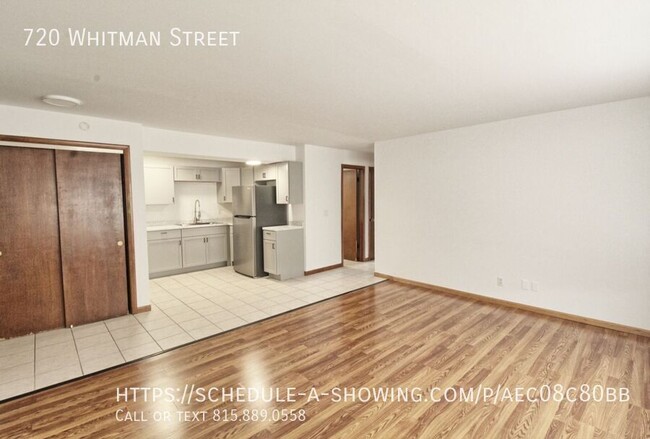 Building Photo - Beautiful Newly Renovated 2 Bedroom Apartm...