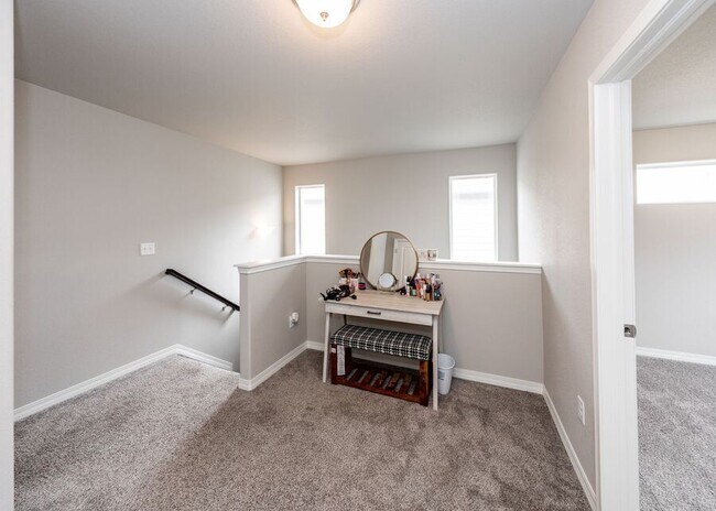 Building Photo - 4037 Jericho Loop