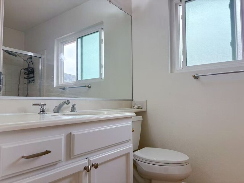 Bathroom #3 - 2180 Nadula Dr