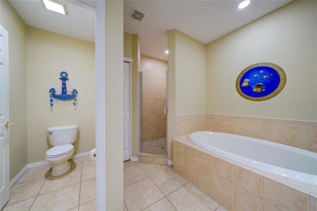 Building Photo - 530 S Gulfview Blvd