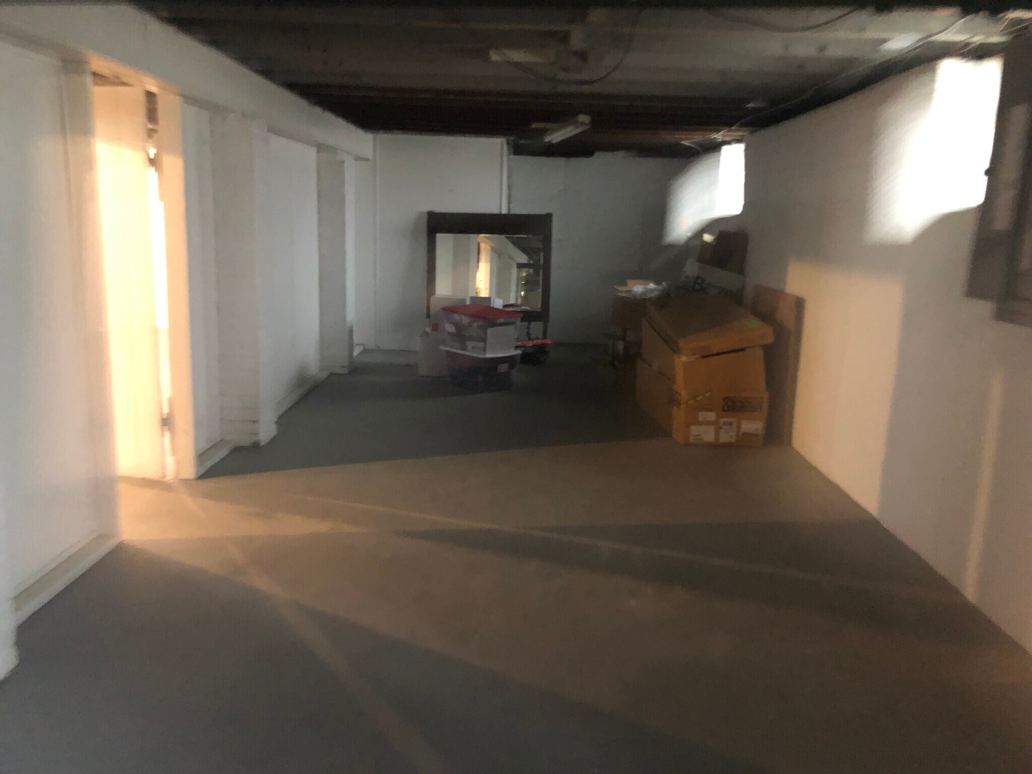 Building Photo - 1567 Wagar Ave