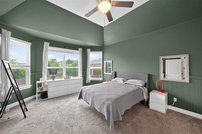 Building Photo - 208 Windom Way