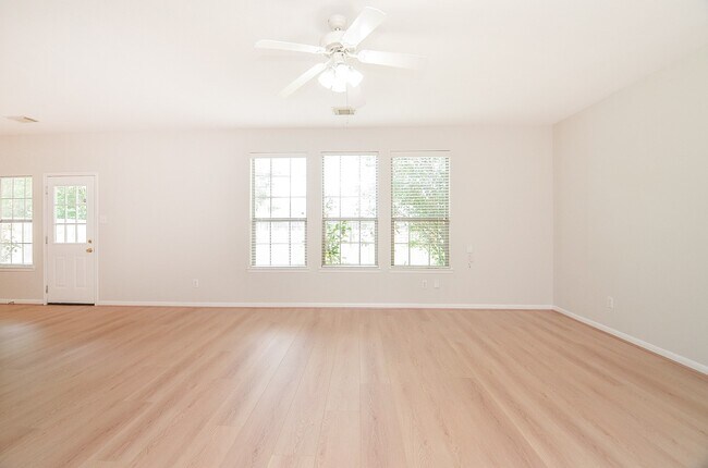 Building Photo - 21534 Tallow Grove Ln