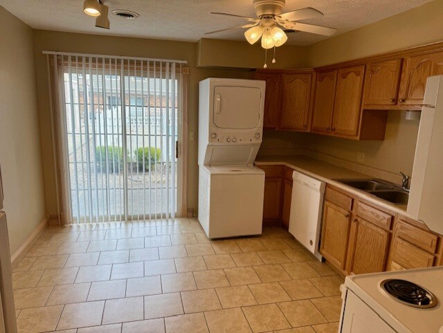 Building Photo - 1616 Spring Valley Dr