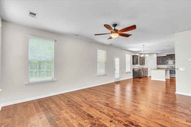 Building Photo - 5 bedroom house in the Somersby neighborhood in Pooler