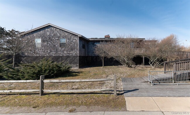 Primary Photo - 35 Sloop Walk