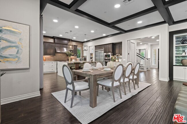 Building Photo - 55 suede