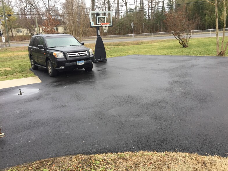 Driveway - 965 Old Annapolis Neck Rd