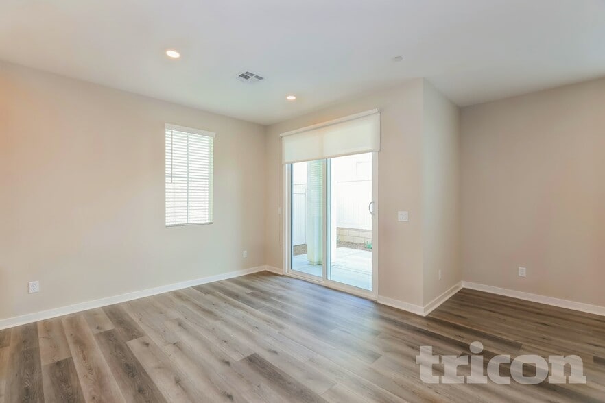 Building Photo - 31540 Willowood Way