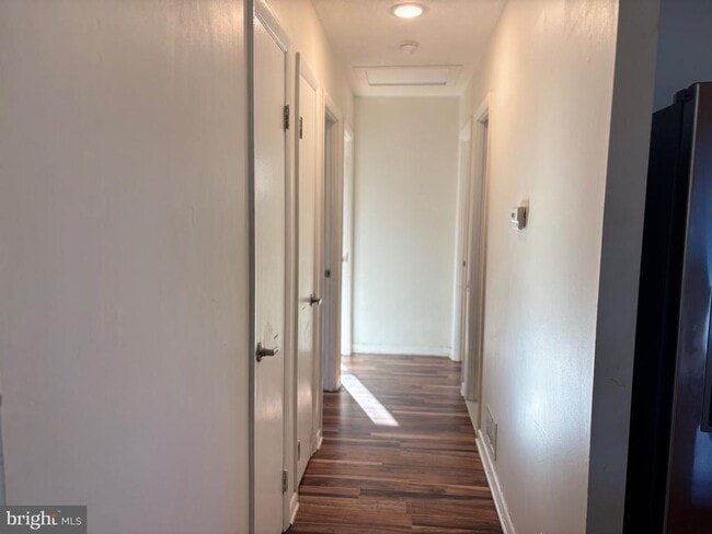 Building Photo - 1201 Abel Ave