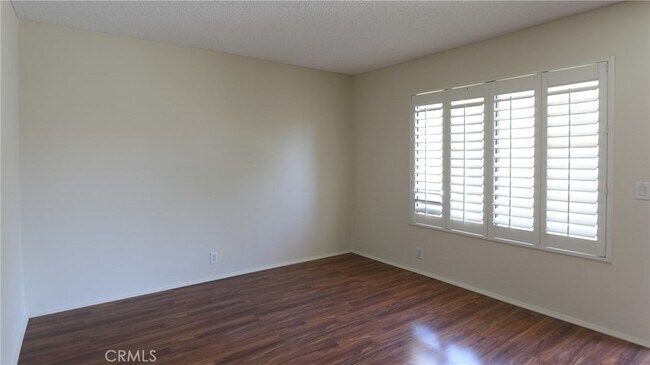 Building Photo - 8 Rosemary-
