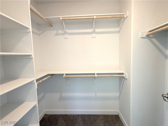 Building Photo - 901 Jigglypuff Pl