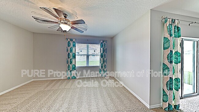 Building Photo - 9730 Pepper Tree Pl