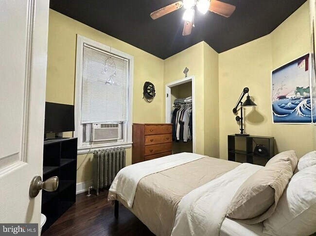 Building Photo - 2040 N Carlisle St