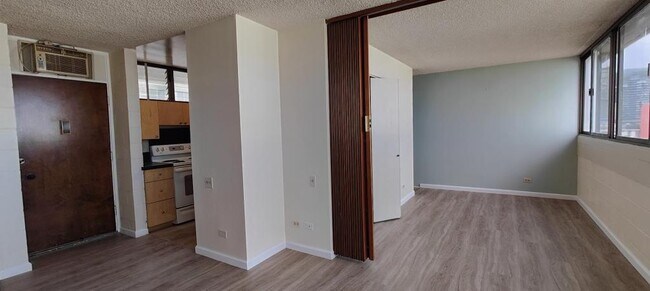 Building Photo - 1134 Kinau St