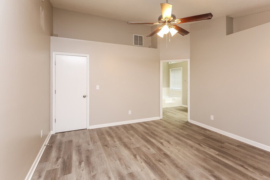 Building Photo - 1394 Luther Way