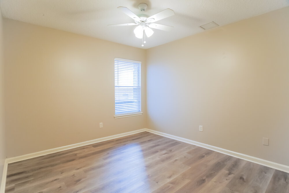 Building Photo - 1869 Enterprise Ave