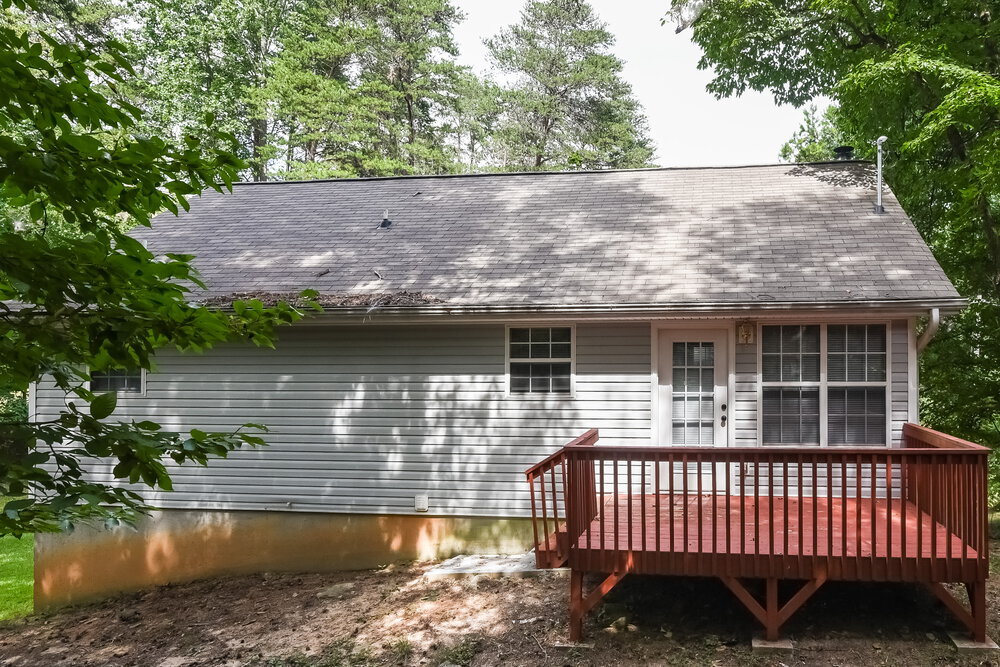 Building Photo - 9670 Crestview Terrace