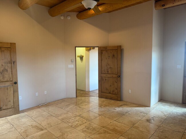Building Photo - 54 Encantado Loop