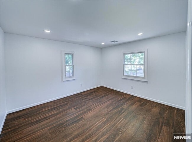 Building Photo - 217 Heywood Ave