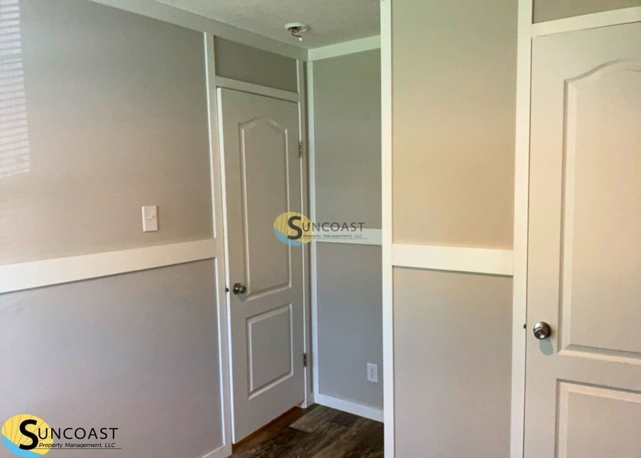 Building Photo - 6568 Coolidge St