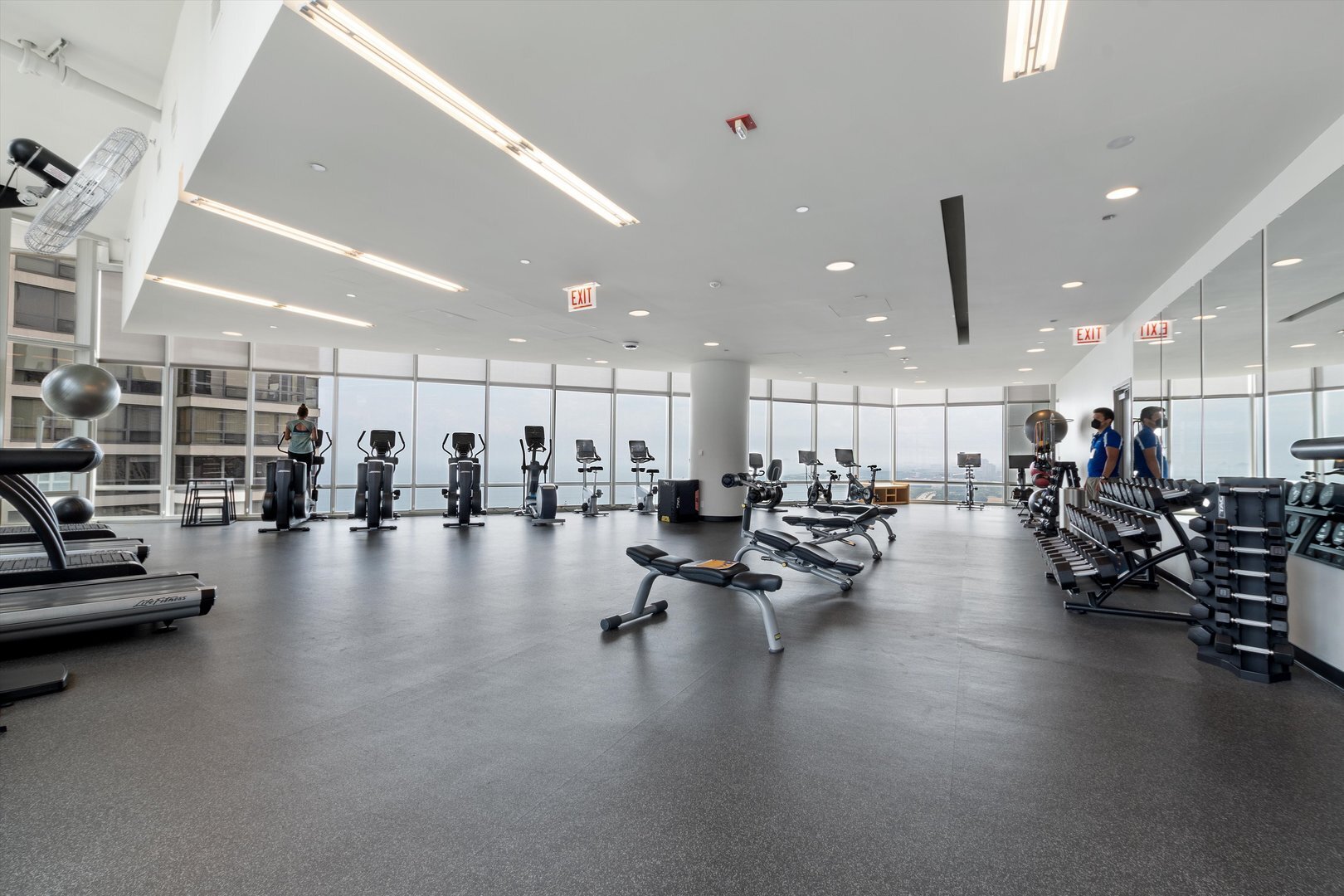 Building Photo - 340 E Randolph St