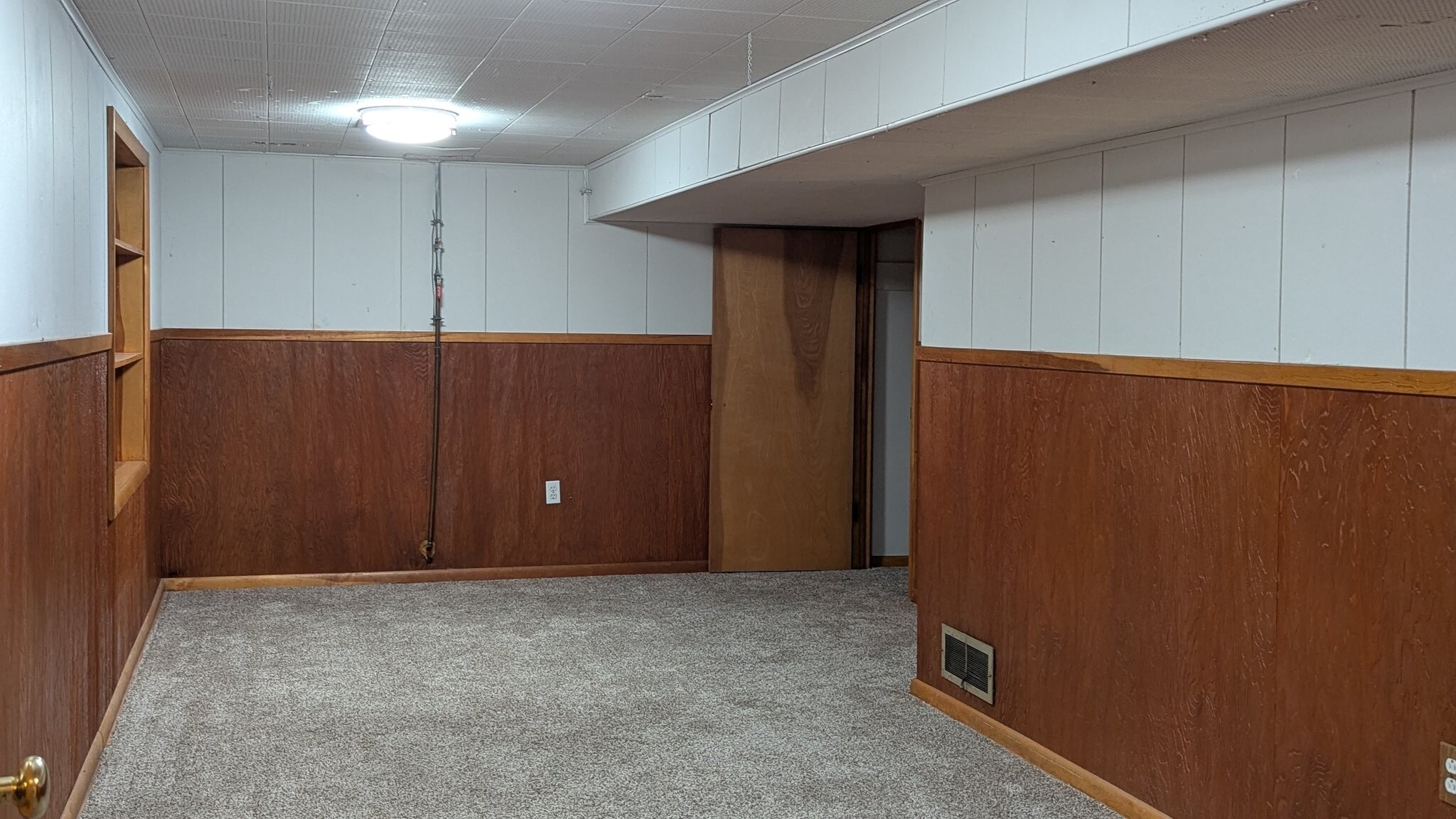 Building Photo - 1523 S 600 E