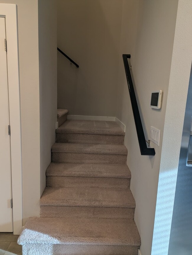 Building Photo - 19310-19336 36 Ave SE