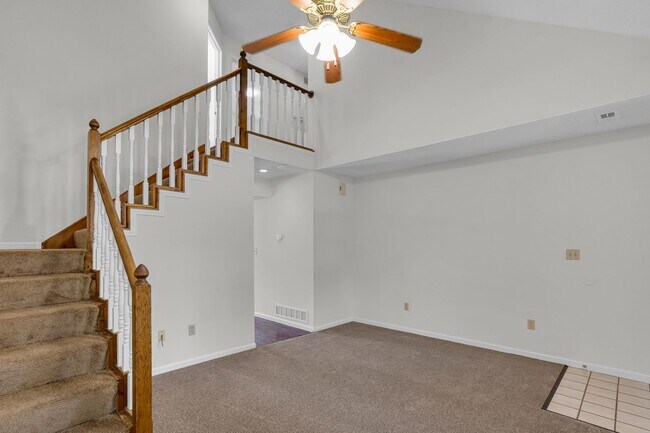 Building Photo - 4401-4403 Cheryl Ct.