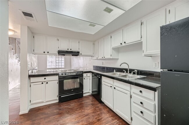 Building Photo - 76 N 27th St
