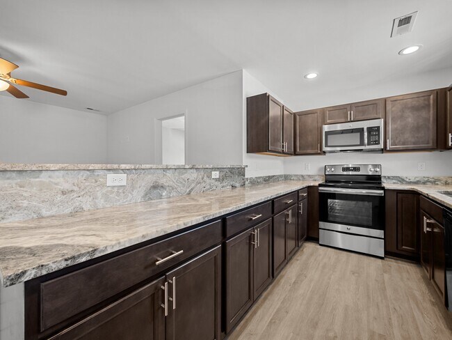 Granite Countertops - 139A James Ave
