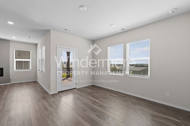 Building Photo - 20619 E Valley Vista Dr