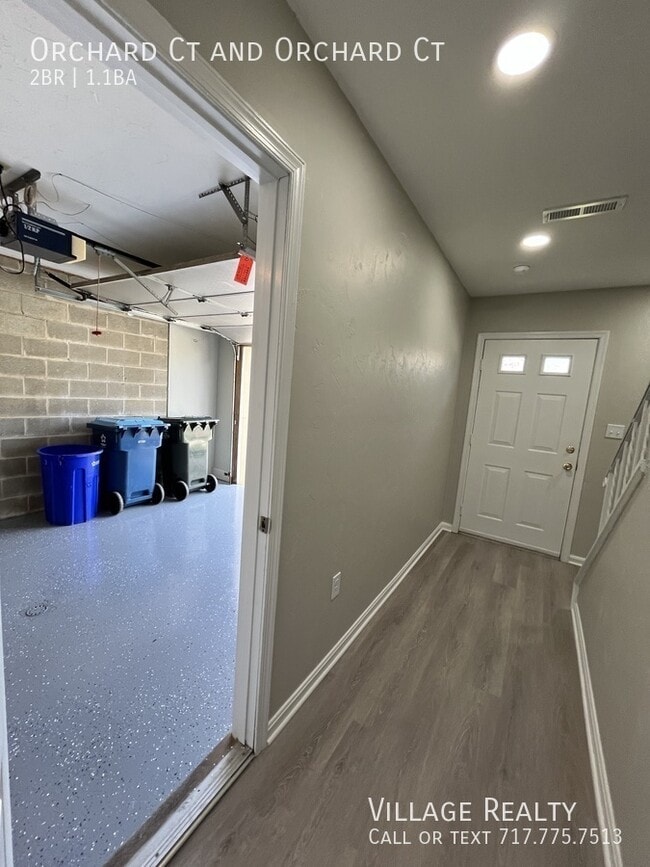 Building Photo - 306 Orchard Ct