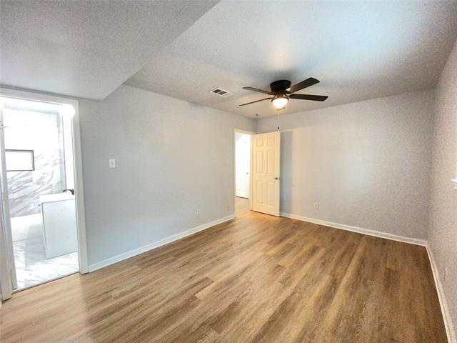 Building Photo - 1011 N Lucas Dr