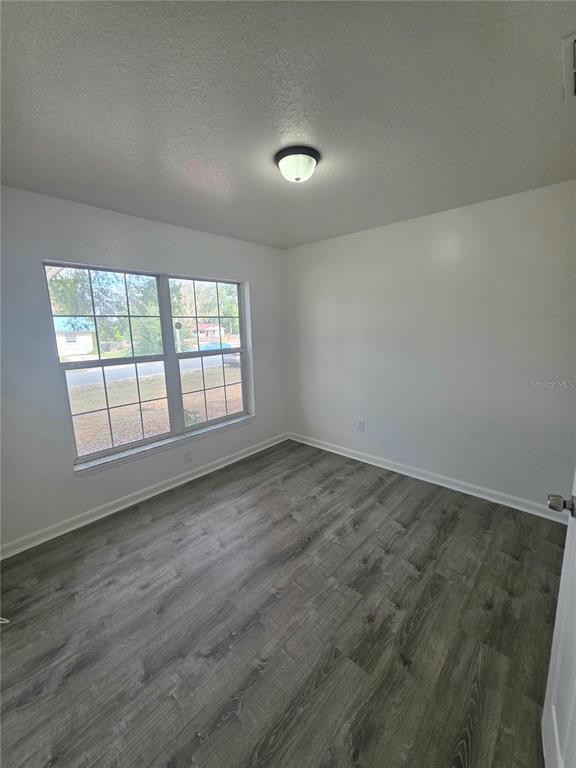 Building Photo - 6980 SE 107th Pl