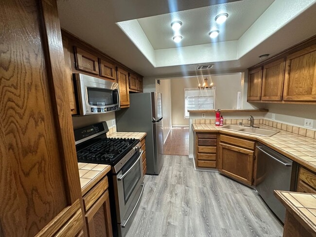 Building Photo - Elegant 4-Bedroom, 3-Bath Home in Prime Cul-de-Sac Location