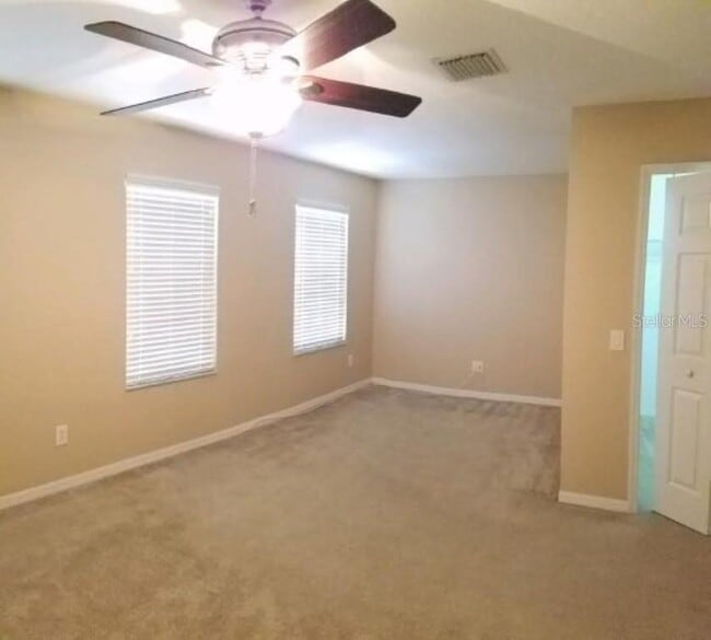 Building Photo - 2841 Girvan Dr