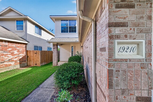 Building Photo - 19210 Moss Meadow Ln
