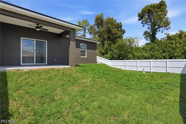 Building Photo - 721 Ivan Ave S