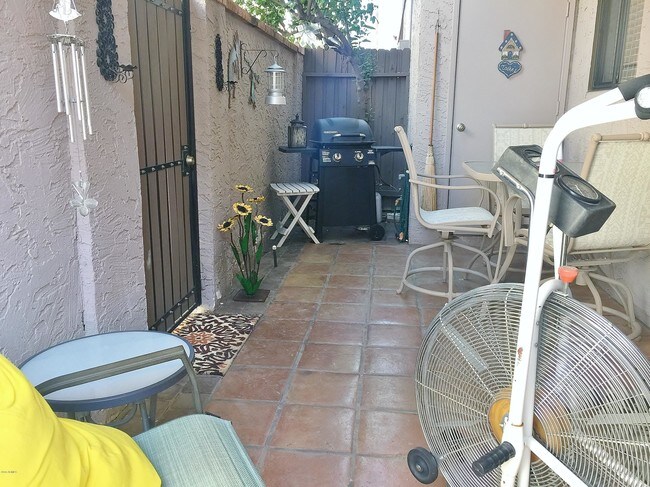 Building Photo - 4813 N 73rd St