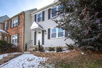 Building Photo - 2924 Piney Grove Ct