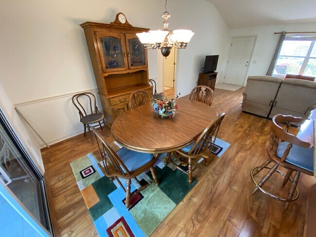 Building Photo - Beautiful 3 + 2 Fully Furnished/Turnkey AN...
