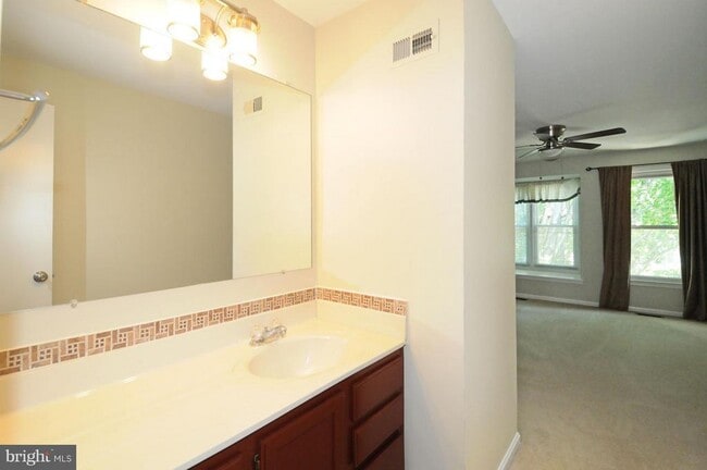 Building Photo - 11905 Crosswind Ct