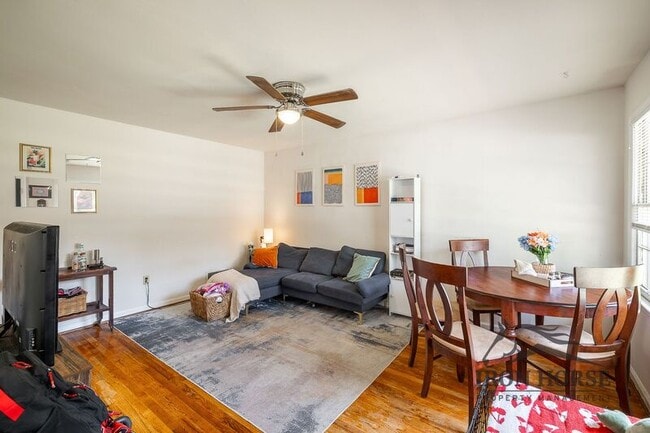 Building Photo - 2021 S Lumpkin St