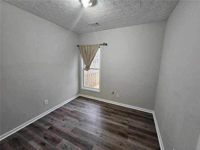 Building Photo - 4115 Magnolia Glen Walk