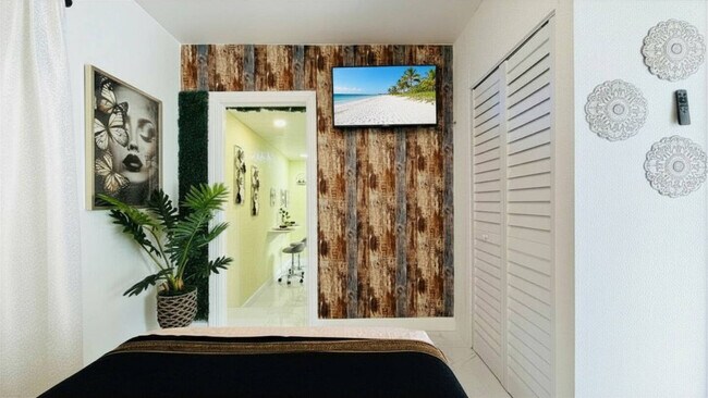 Building Photo - 3041 NW 152nd Terrace