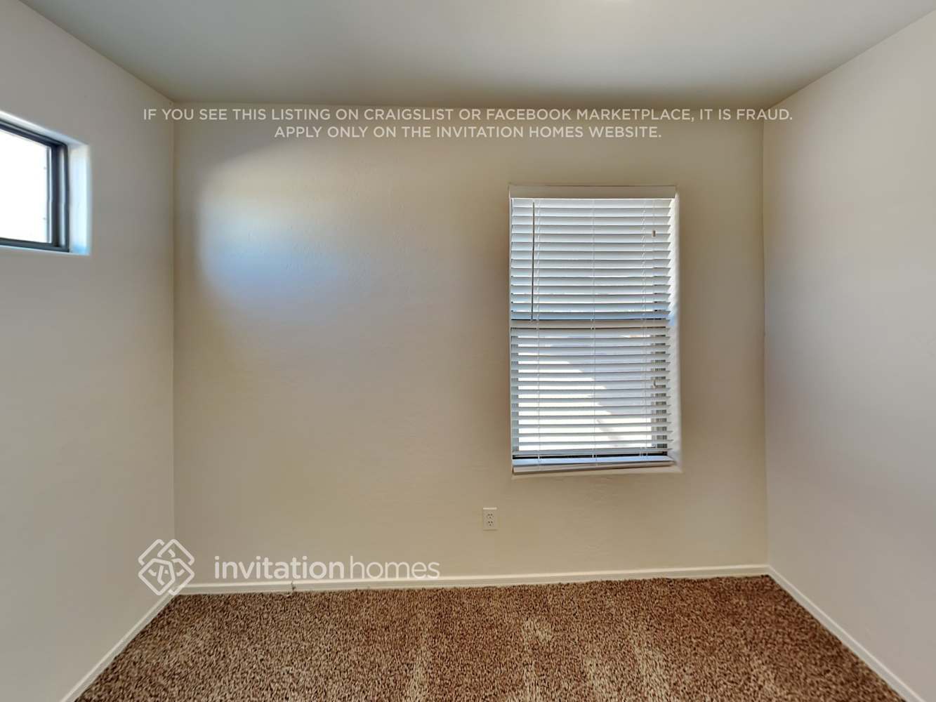 Building Photo - 113 W Saddle Way