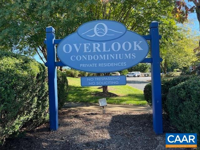 Building Photo - 364 S Pantops Dr